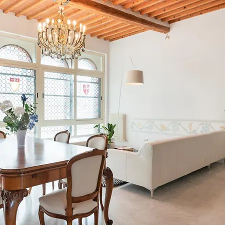Guesthost - Exclusive Corso Italia Penthouse *