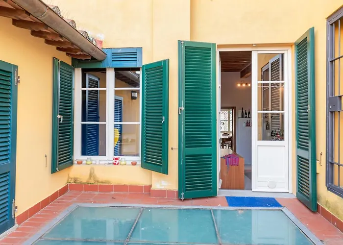 Guesthost - Exclusive Corso Italia Penthouse * Pisa